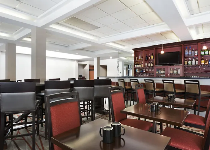 Radisson Akron-Fairlawn Copley